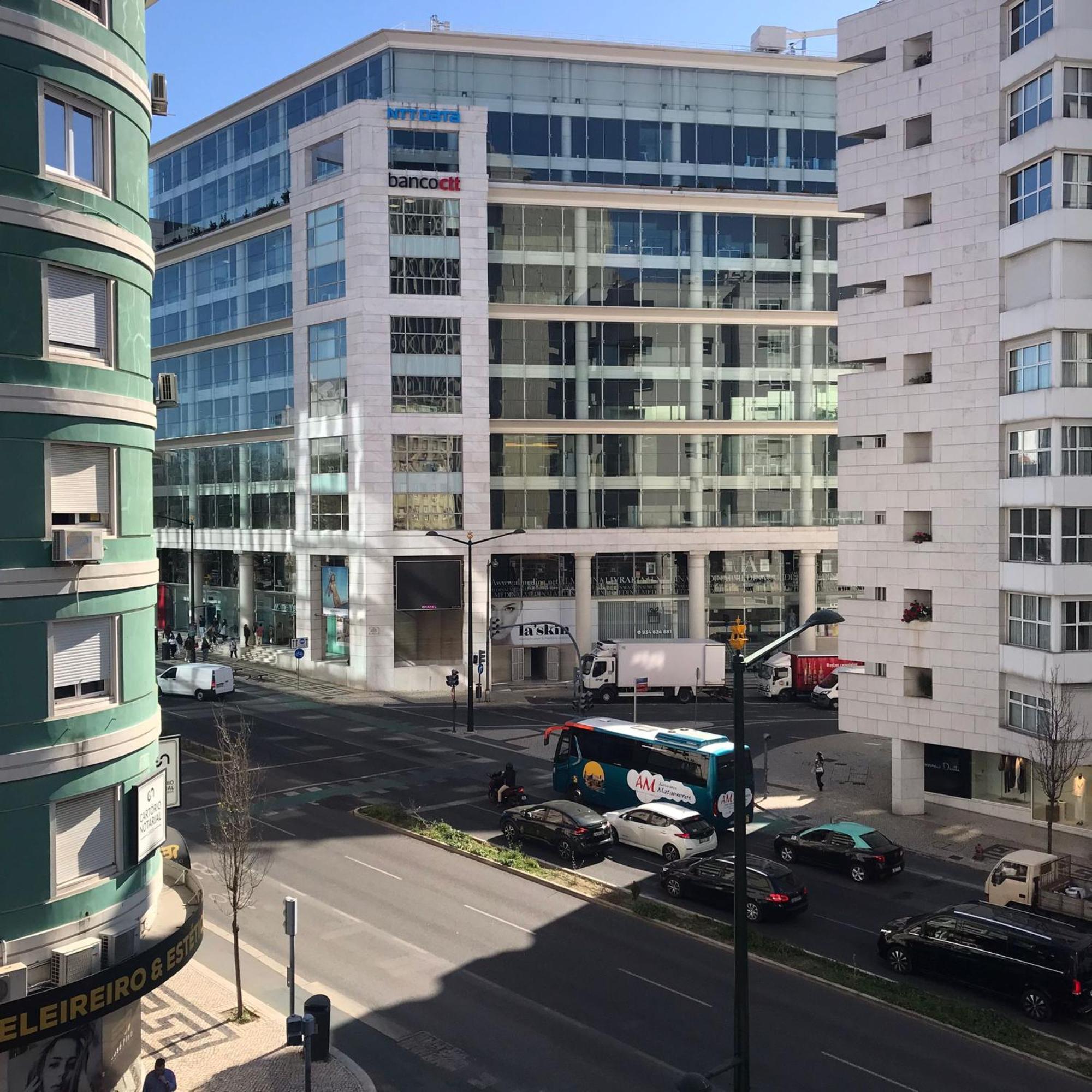 A Ponte - Saldanha Hotel Lissabon Buitenkant foto
